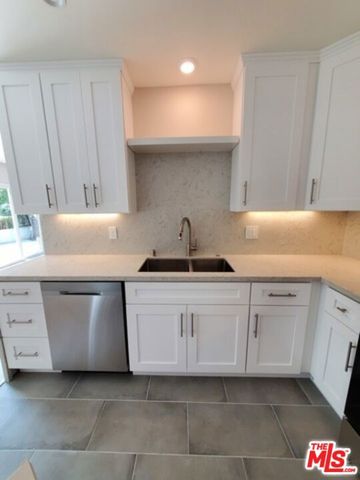 1117 S Bedford Street 102, Los Angeles, CA 90035