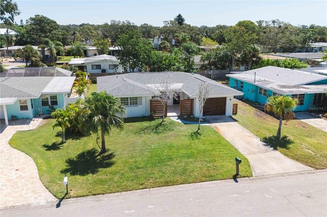 2491 CORONADO WAY, Dunedin, FL 34698