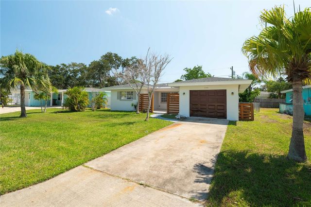 2491 CORONADO WAY, Dunedin, FL 34698