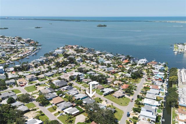 2491 CORONADO WAY, Dunedin, FL 34698