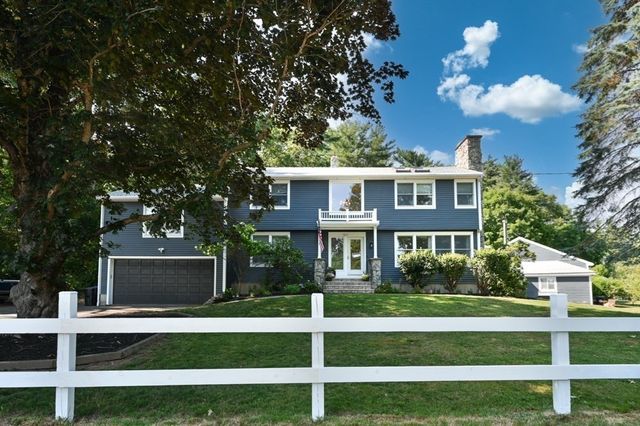 367 Linebrook Rd, Ipswich, MA 01938