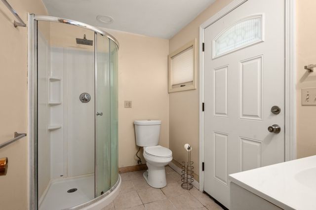 367 Linebrook Rd, Ipswich, MA 01938