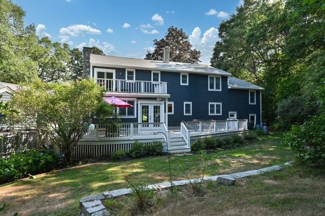 367 Linebrook Rd, Ipswich, MA 01938