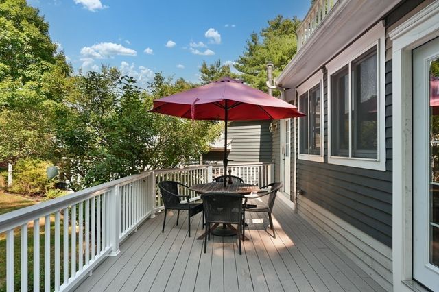 367 Linebrook Rd, Ipswich, MA 01938