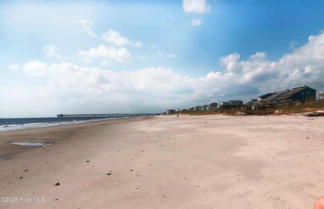 124 NE 34th Street, Oak Island, NC 28465