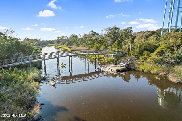 124 NE 34th Street, Oak Island, NC 28465