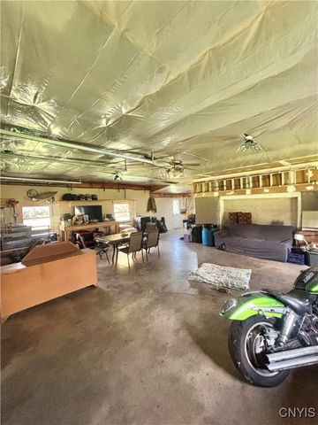 6939 State Route 90 North, Aurelius, NY 13034