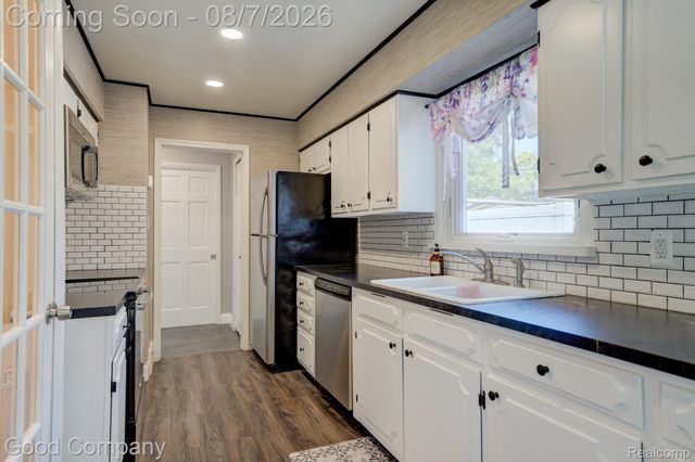 62060 Indian Trail, Ray Township, MI 48096