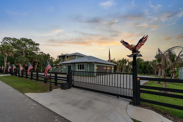 6154 SW Woodham Street, Palm City, FL 34990