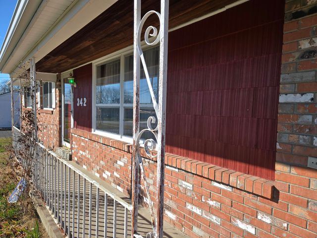 342 Pleasant Hill Drive, Harrodsburg, KY 40330