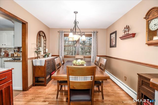 11 Willow Road, New Milford, CT 06776