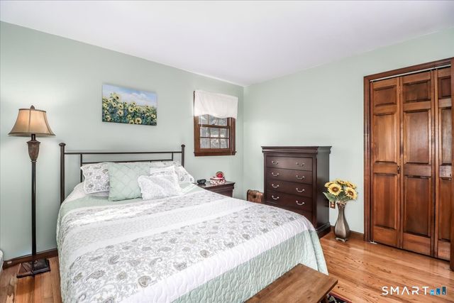 11 Willow Road, New Milford, CT 06776