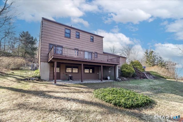 11 Willow Road, New Milford, CT 06776