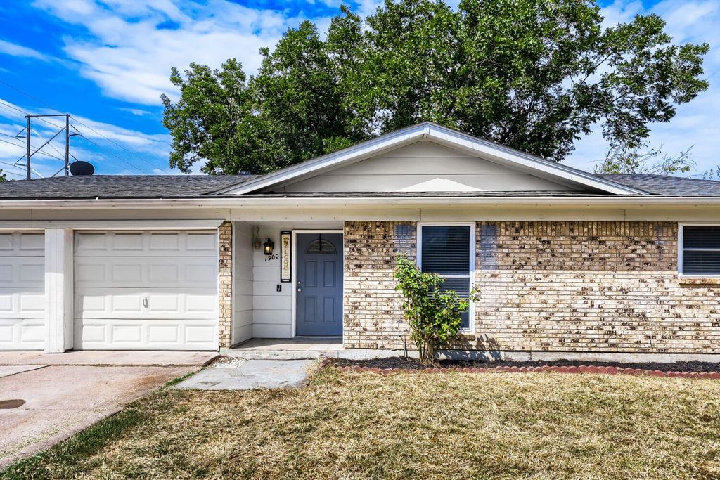 1900 Lomita Lane, Arlington, TX 76010 — exterior