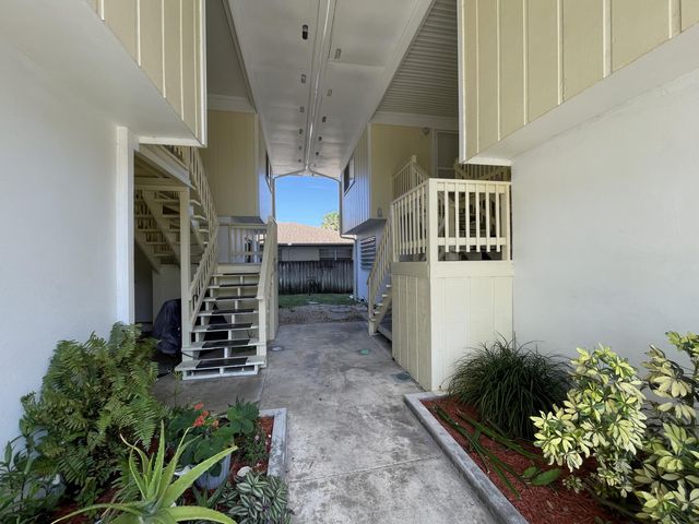419 Ocean Avenue 405, Melbourne Beach, FL 32951