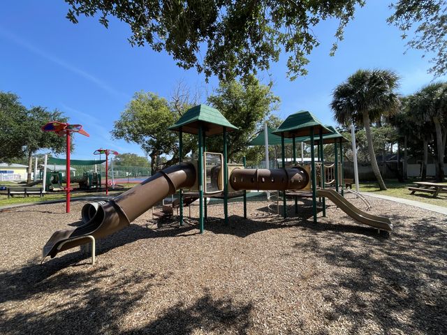 419 Ocean Avenue 405, Melbourne Beach, FL 32951