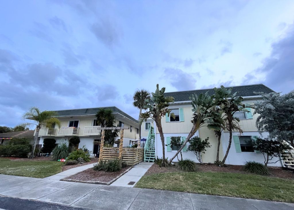 419 Ocean Avenue 405, Melbourne Beach, FL 32951