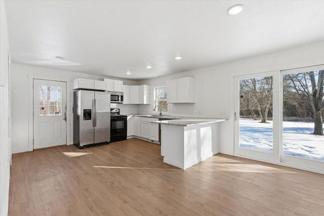 17113 Johnson Road, Brainerd, MN 56401