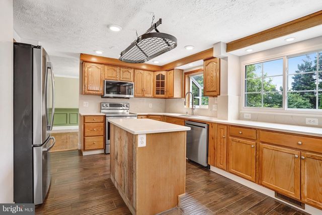 12306 STREAMVALE CIR, Herndon, VA 20170