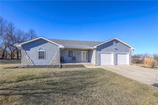 19885 W 222nd Place, Spring Hill, KS 66083