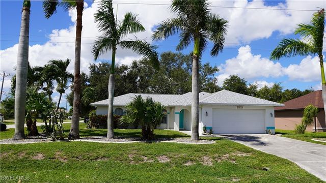 3418 SE 15th PL, Cape Coral, FL 33904