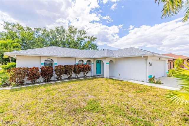 3418 SE 15th PL, Cape Coral, FL 33904