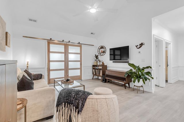 1984 Folly Road Apt B308, Charleston, SC 29412