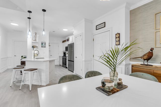 1984 Folly Road Apt B308, Charleston, SC 29412