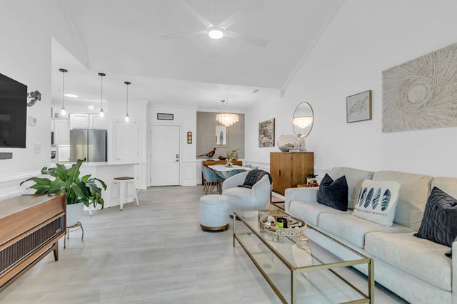 1984 Folly Road Apt B308, Charleston, SC 29412