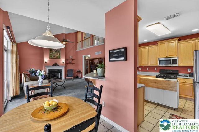 5016 Allen Drive, Hanover Twp, PA 18017