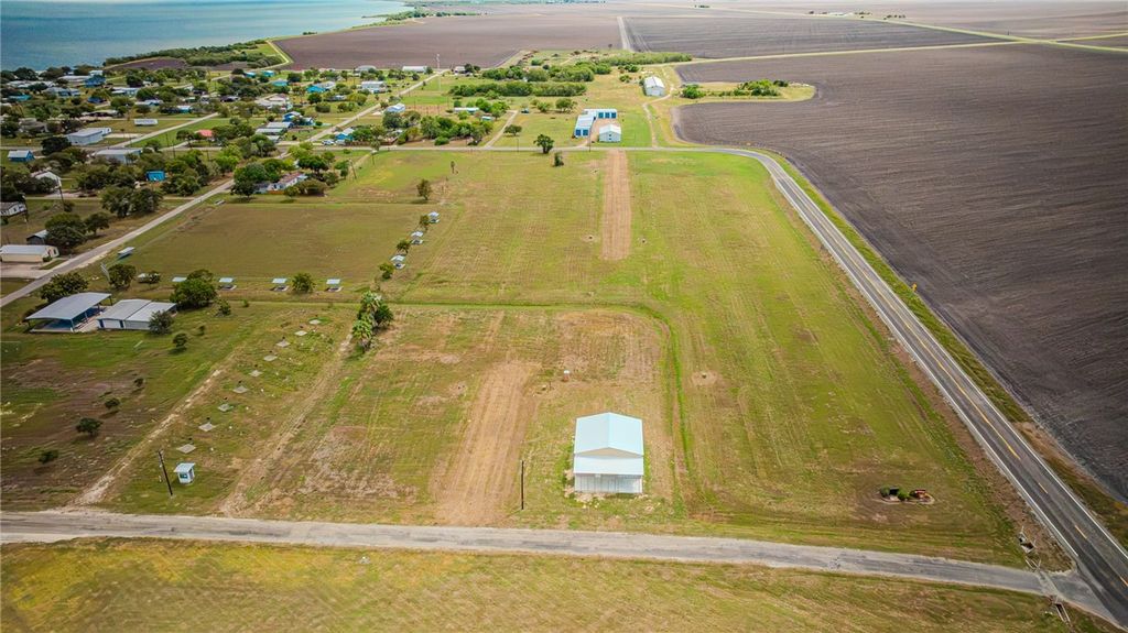 703 Dorthea, Austwell, TX 77950 — photo 4