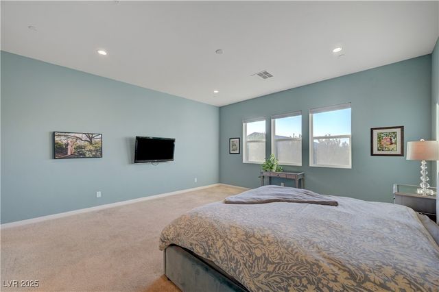 3382 Creek Bend Avenue, Henderson, NV 89044