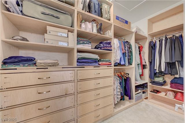 3382 Creek Bend Avenue, Henderson, NV 89044