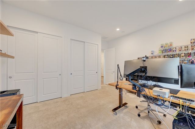 3382 Creek Bend Avenue, Henderson, NV 89044