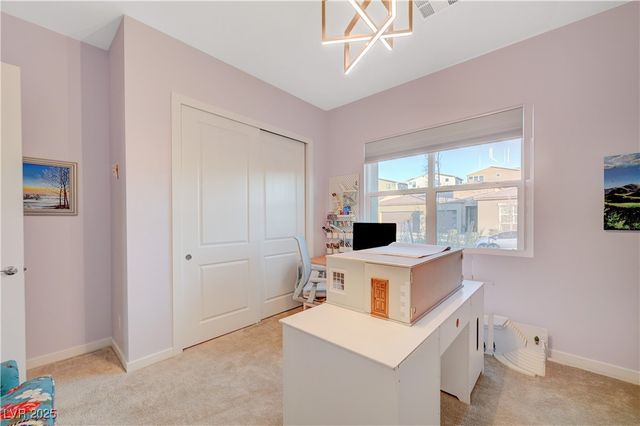 3382 Creek Bend Avenue, Henderson, NV 89044