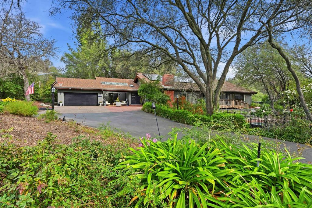 6699 Oak Hill Dr, Granite Bay, CA 95746
