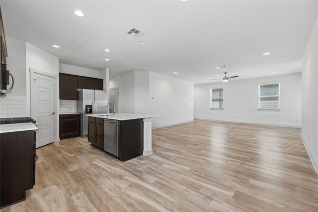 453 Agave Azul WAY, Leander, TX 78641
