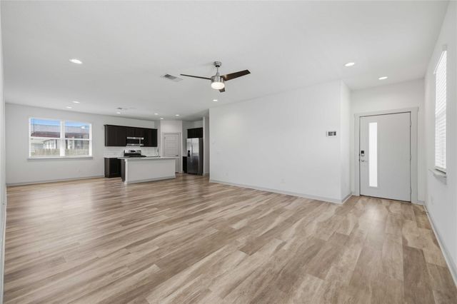 453 Agave Azul WAY, Leander, TX 78641