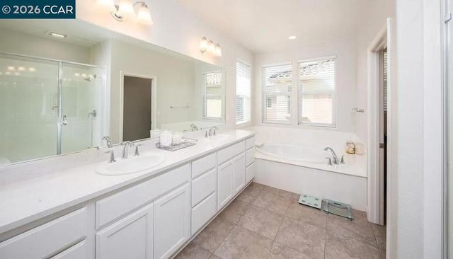 252 252 Lasata Dr, Tracy, CA 95377