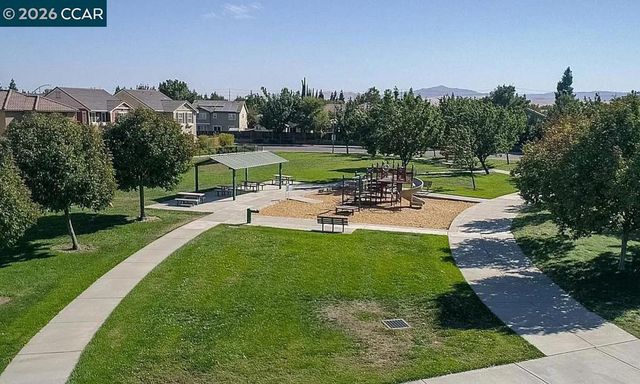 252 252 Lasata Dr, Tracy, CA 95377