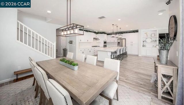 252 252 Lasata Dr, Tracy, CA 95377