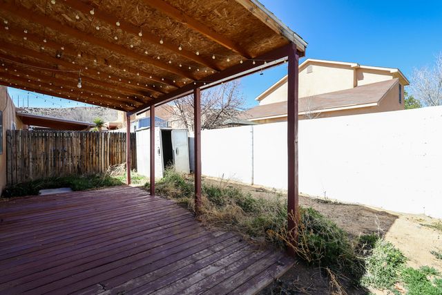 6909 Cleghorn Road NW, Albuquerque, NM 87120