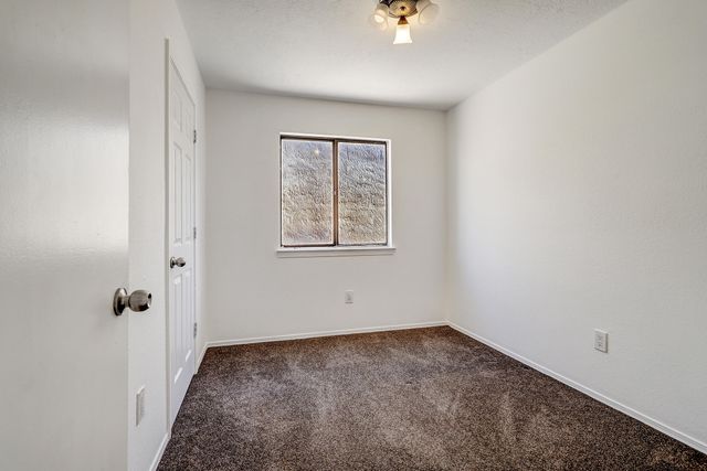 6909 Cleghorn Road NW, Albuquerque, NM 87120