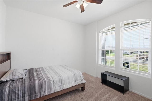 2513 Las Brisas St, Corpus Christi, TX 78414