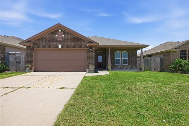 2513 Las Brisas St, Corpus Christi, TX 78414