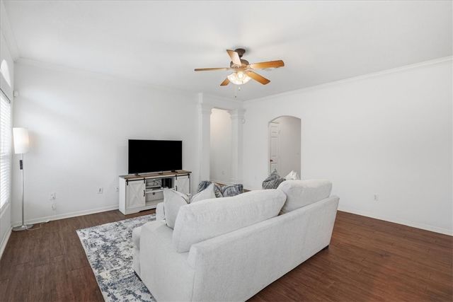 2513 Las Brisas St, Corpus Christi, TX 78414