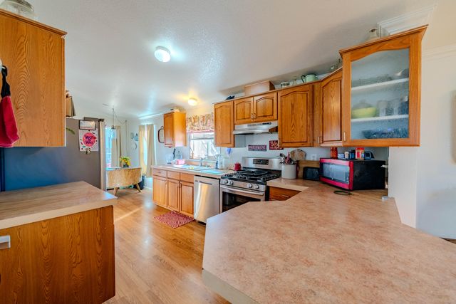 108 Riley Road, Estancia, NM 87016