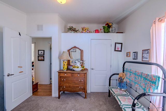 108 Riley Road, Estancia, NM 87016