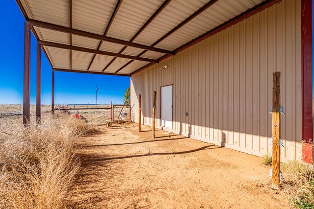 108 Riley Road, Estancia, NM 87016