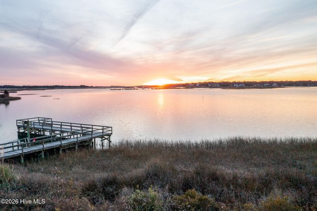 3165 Island Drive SE, Bolivia, NC 28422